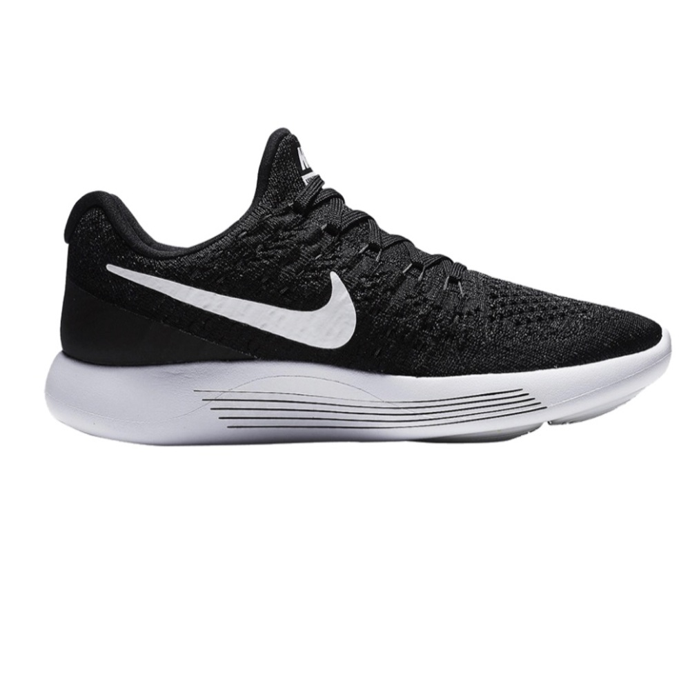 Nike Size 9 Women’s Lunarepic flyknit 2